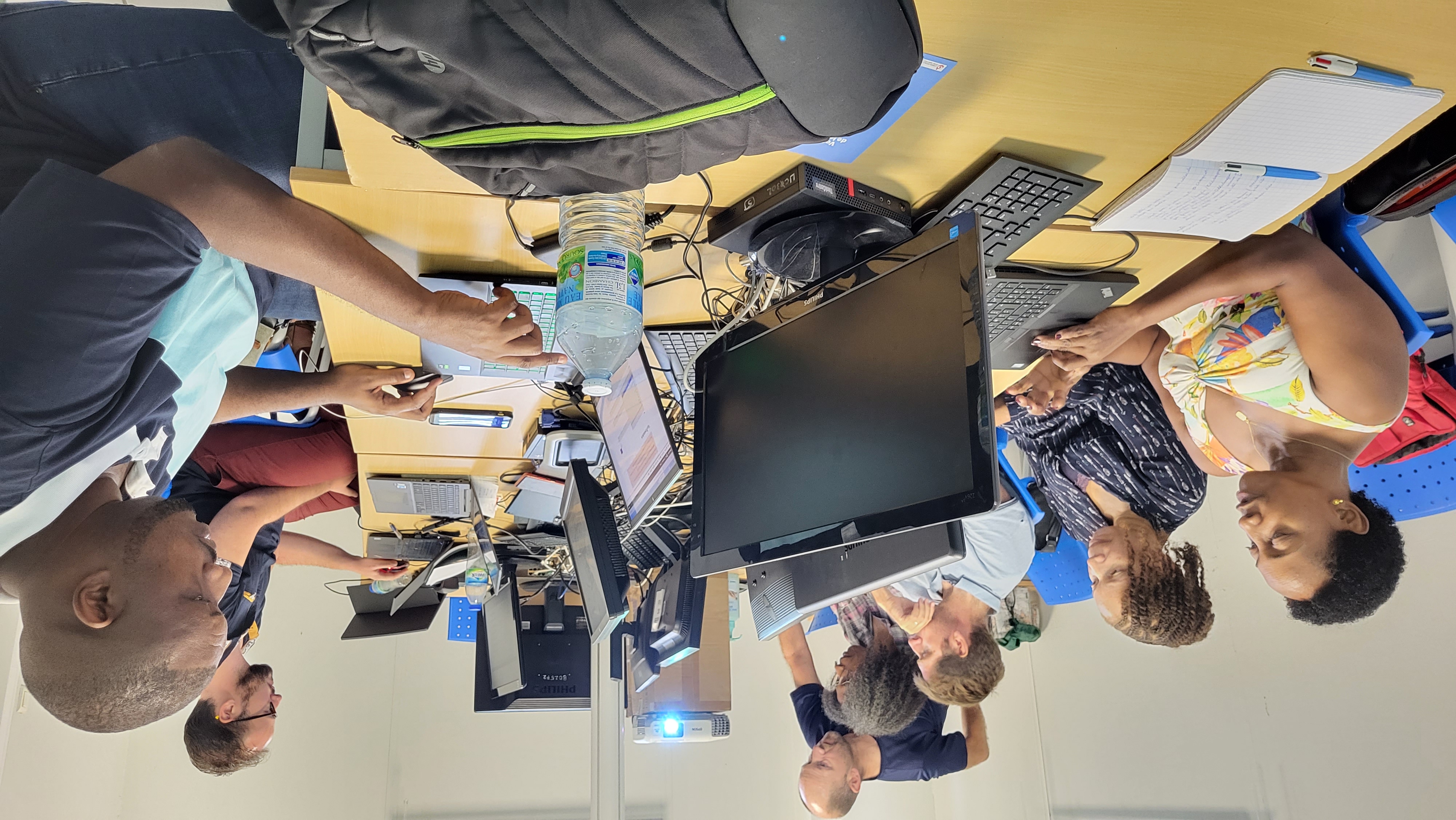 Source : DEAL Photo de l'animateur et des participants